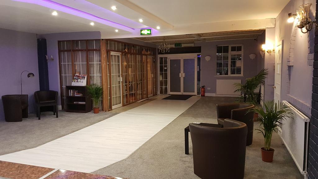 The Avenue Hotel Leeds  Buitenkant foto