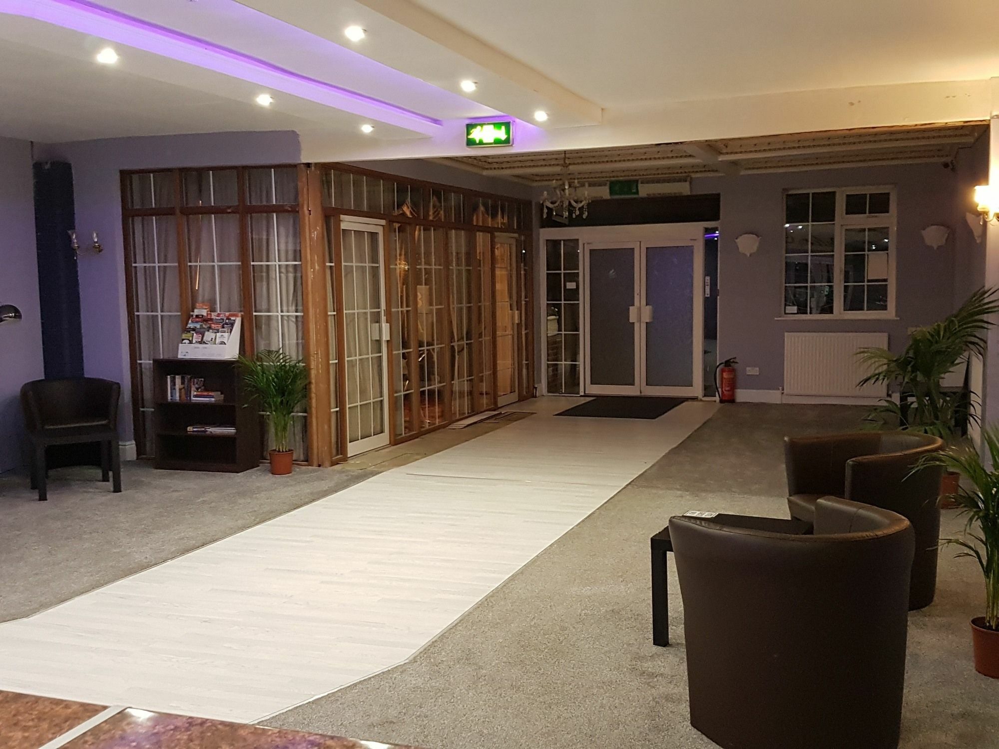 The Avenue Hotel Leeds  Buitenkant foto